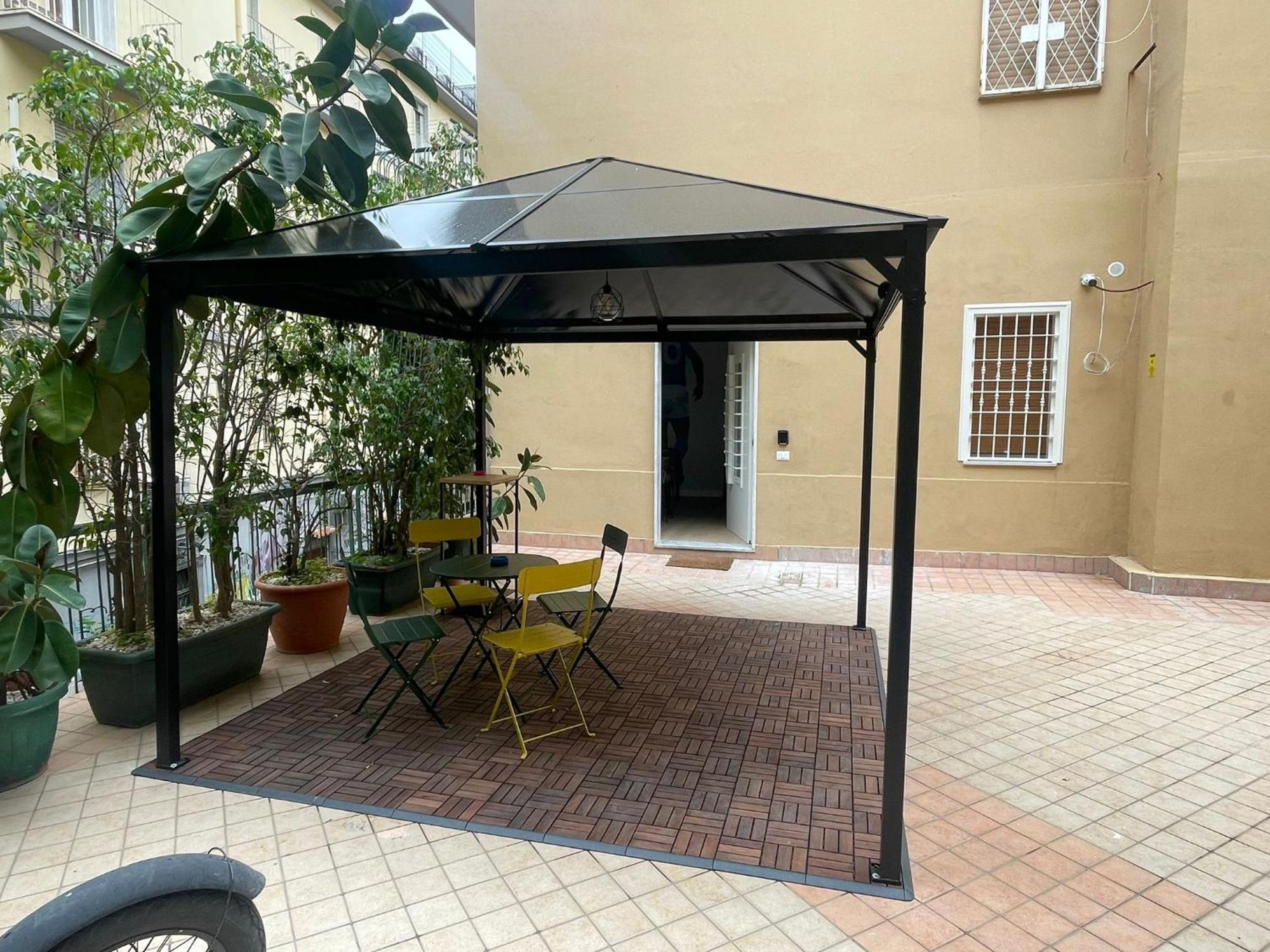 La Casa Di Ily Otel Napoli Dış mekan fotoğraf