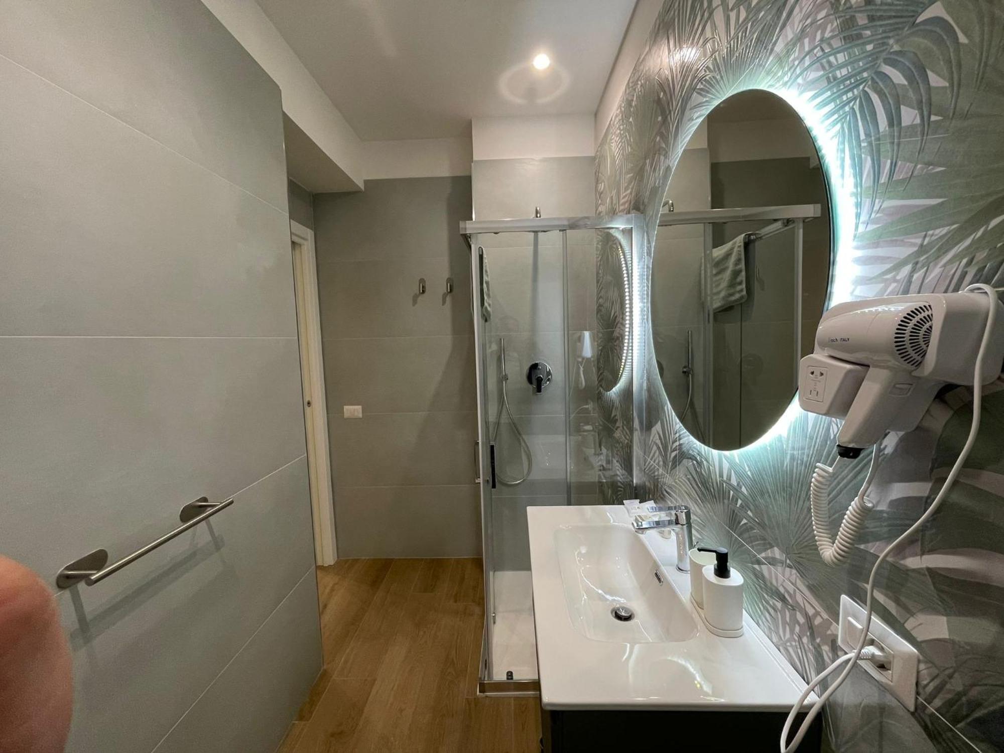La Casa Di Ily Otel Napoli Dış mekan fotoğraf