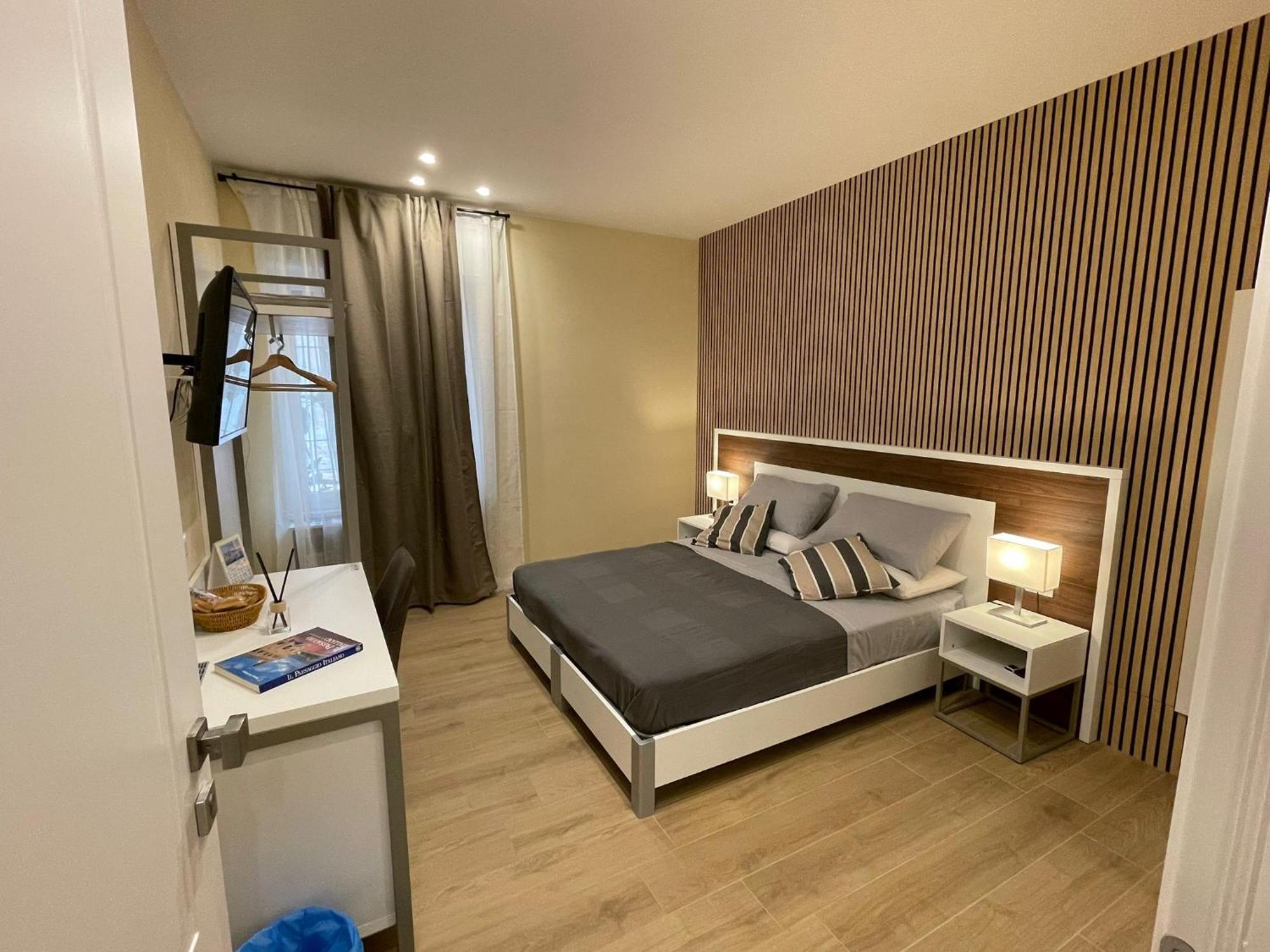 La Casa Di Ily Otel Napoli Dış mekan fotoğraf