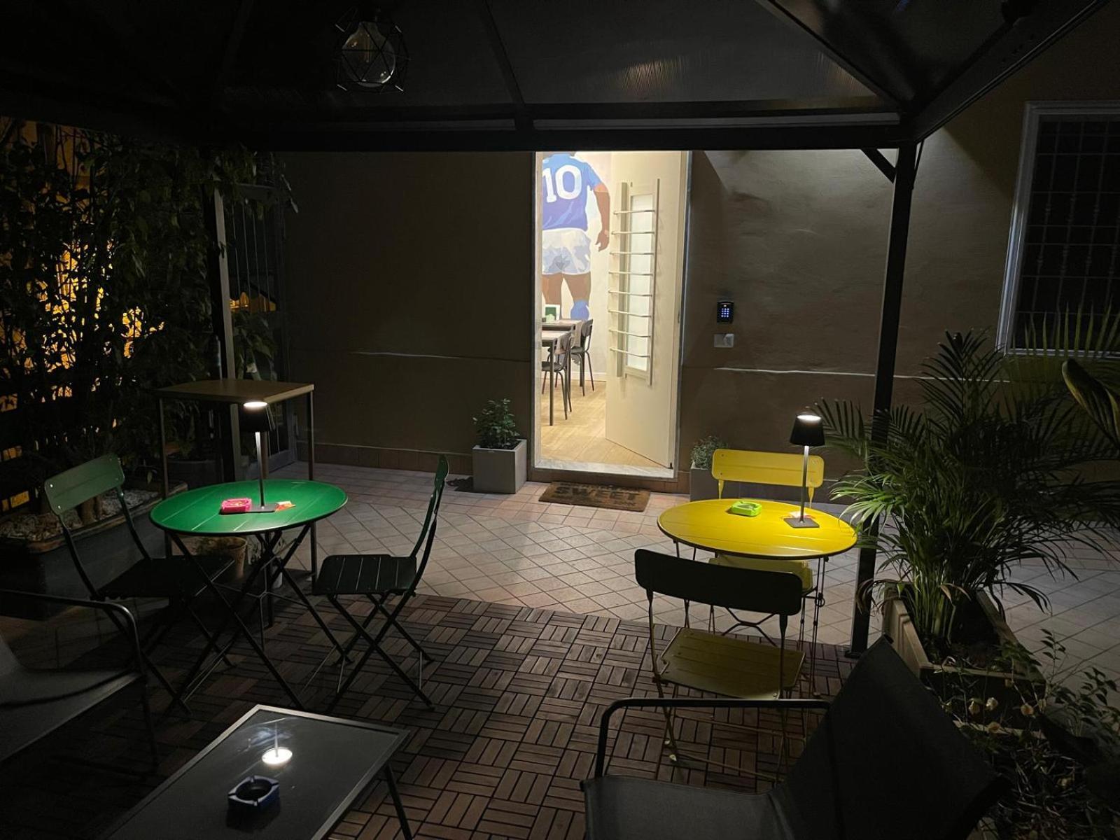 La Casa Di Ily Otel Napoli Dış mekan fotoğraf